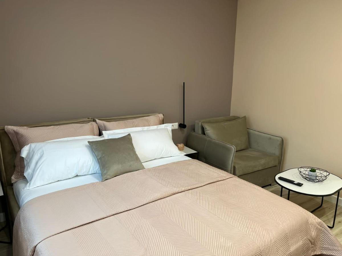 Smart Home , Lovely Apartment In טיראנה מראה חיצוני תמונה