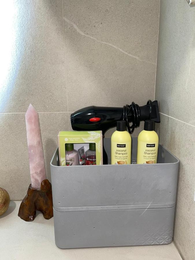 Smart Home , Lovely Apartment In טיראנה מראה חיצוני תמונה